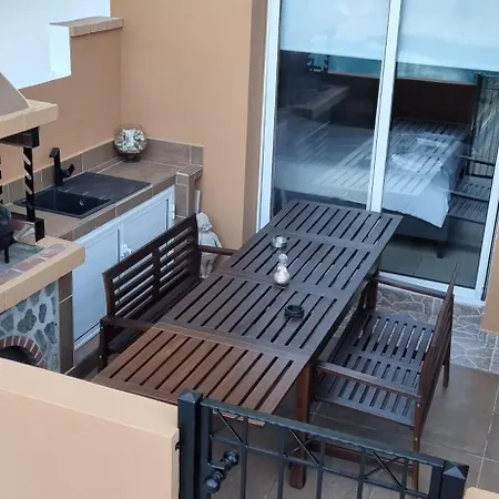Chairallas Nicoleta Дом отдыха Паралимни