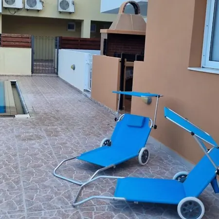 Chairallas Nicoleta Паралимни
