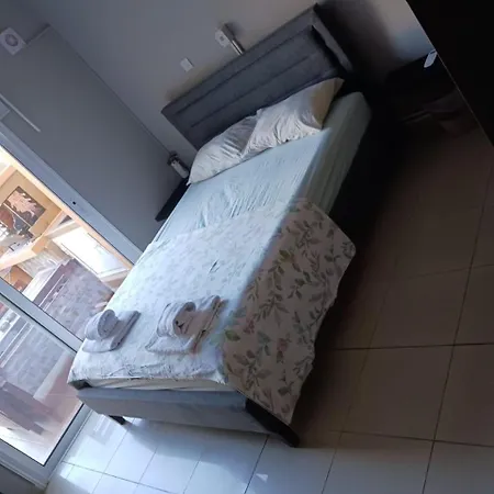 Hermes Complex1 * 帕拉利米尼