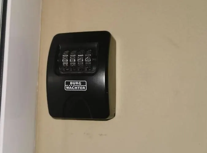 Hermes Complex1 Nyaraló