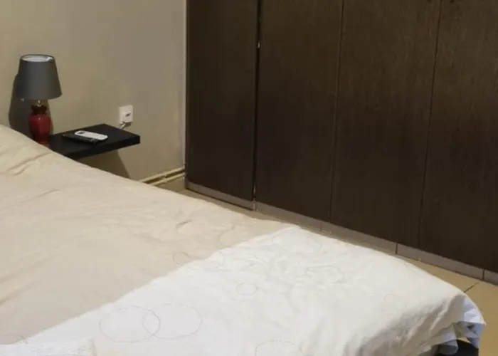 Hermes Complex1 Paralimni